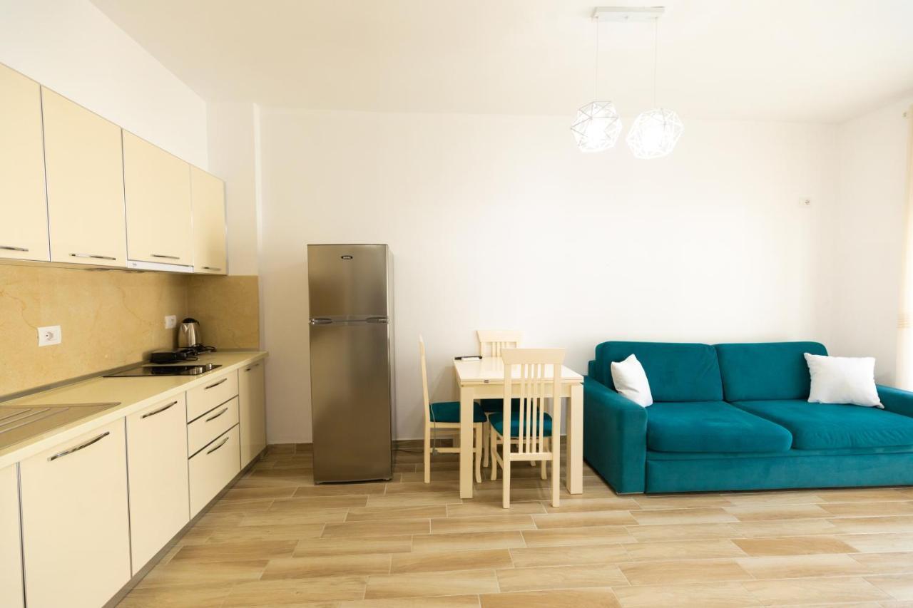 Seaview Apartment *